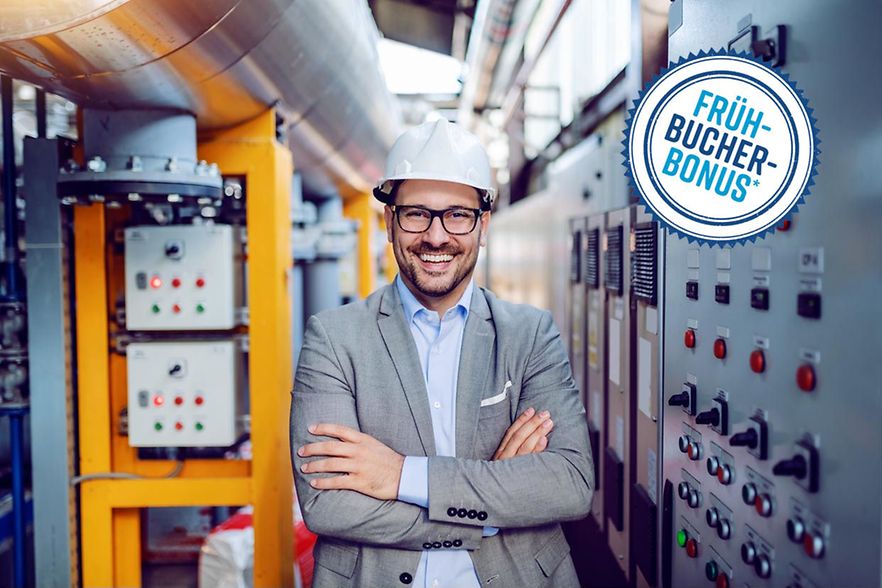 Smiling,Handsome,Caucasian,Businessman,In,Gray,Suit,And,With,Helmet